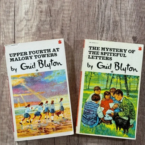 Enid Blyton Book Collection - Picture 2 of 5